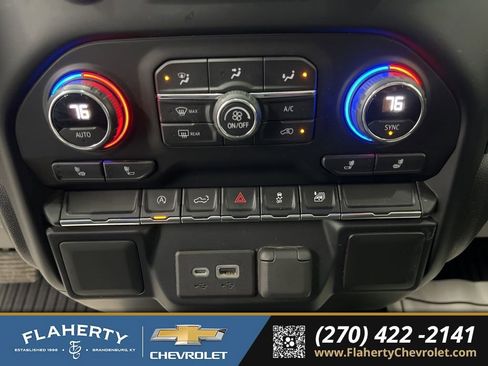 Used 2020 Chevrolet Silverado 1500 LT w/ All-Star Edition image 28