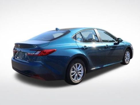 Certified 2025 Toyota Camry LE w/ Convenience Package FWD image 3