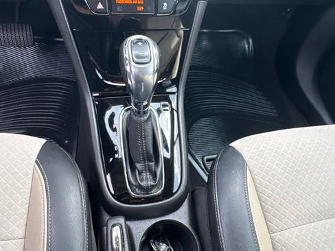 Used 2018 Buick Encore Preferred FWD image 17