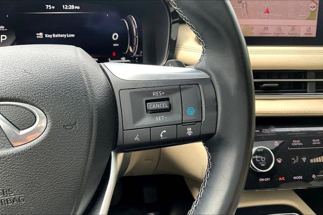 Certified 2023 INFINITI QX60 Sensory w/ Vision Package AWD/4WD image 12