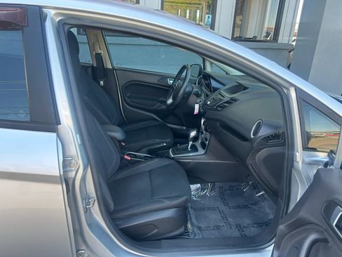 Used 2015 Ford Fiesta SE FWD image 20
