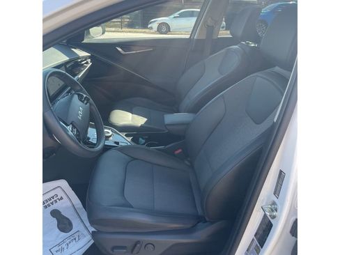 Used 2023 Kia Niro EX w/ EX Cold Weather Package image 5