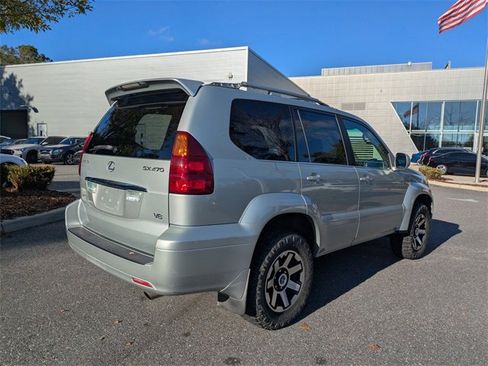 Used 2003 Lexus GX 470 image 2