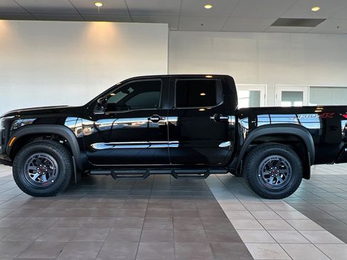 Used 2025 Nissan Frontier PRO-4X w/ Pro Premium Package image 7