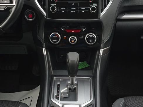 Used 2020 Subaru Forester Premium AWD/4WD image 19