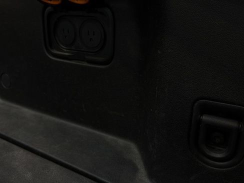 Used 2022 Rivian R1T Launch Edition AWD/4WD image 16