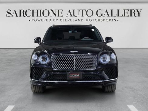 Used 2022 Bentley Bentayga AWD/4WD image 7