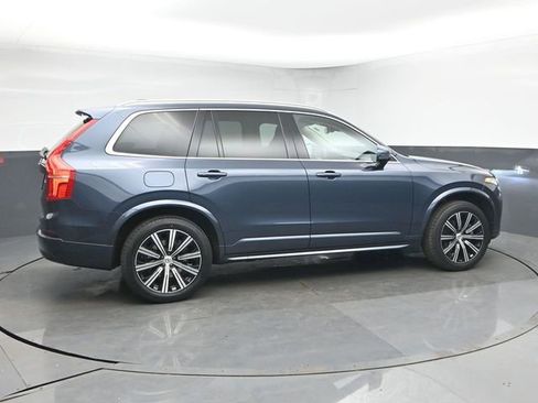 Used 2023 Volvo XC90 B5 Core w/ Climate Package AWD/4WD image 9