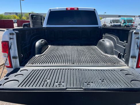 Used 2019 RAM 2500 Big Horn image 27