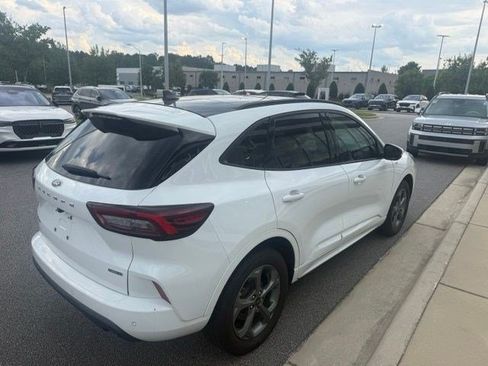 Used 2023 Ford Escape ST-Line Select w/ Tech Pack #1 AWD/4WD image 6