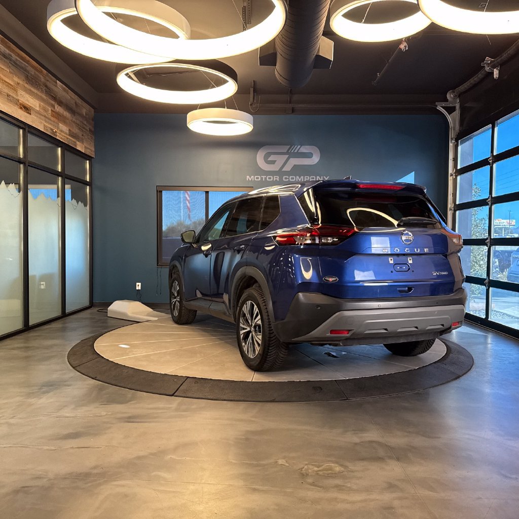 Used 2021 Nissan Rogue SV AWD/4WD image 5