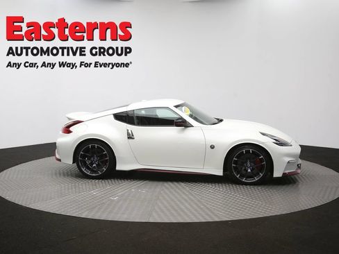 Used 2020 Nissan 370Z NISMO RWD image 46
