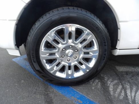Used 2012 Ford Expedition Limited RWD image 16