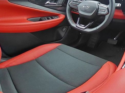Used 2024 Chevrolet Blazer EV RS RWD image 21