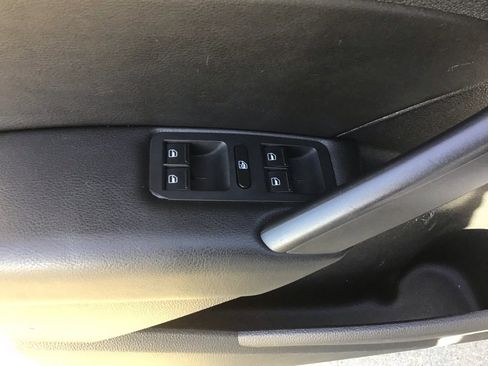 Used 2015 Volkswagen Passat 1.8T Limited Edition image 23