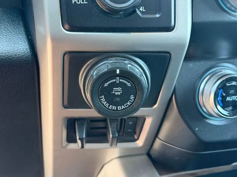 Used 2020 Ford F150 Lariat w/ Equipment Group 502A Luxury AWD/4WD image 21