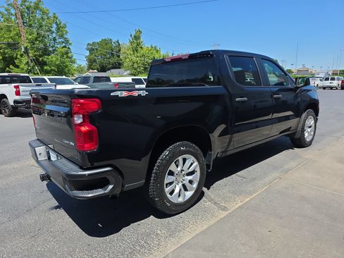 Used 2024 Chevrolet Silverado 1500 Custom AWD/4WD image 8