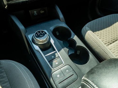 Used 2022 Ford Escape SE w/ Convenience Package FWD image 26