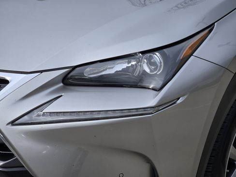 Used 2016 Lexus NX 200t FWD image 7