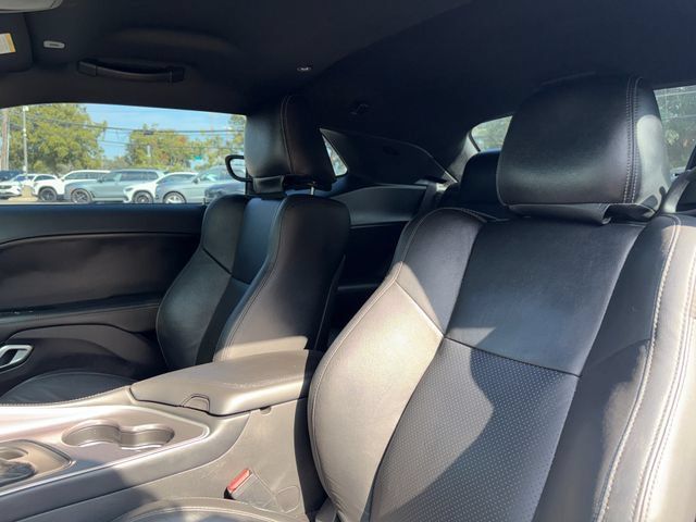 Used 2021 Dodge Challenger R/T Scat Pack RWD image 10