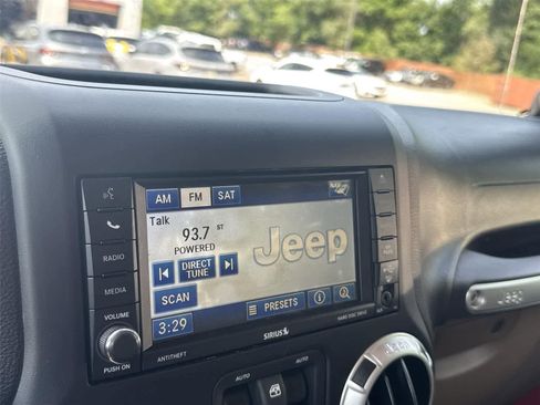 Used 2012 Jeep Wrangler Unlimited Sahara w/ Connectivity Group AWD/4WD image 24