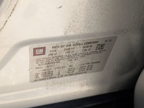 Used 2015 Chevrolet Trax LS image 17