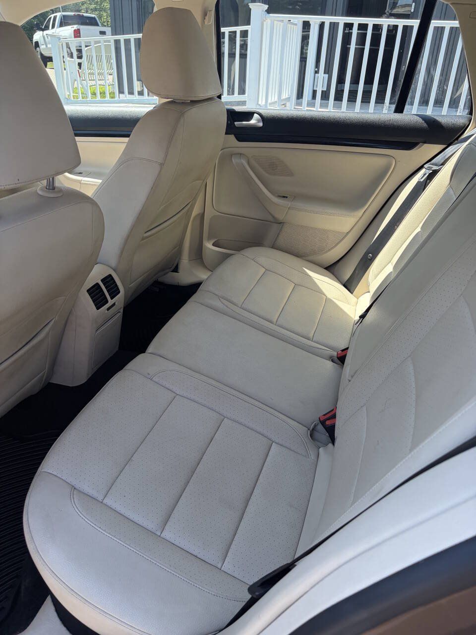 Used 2013 Volkswagen Jetta TDI FWD image 23