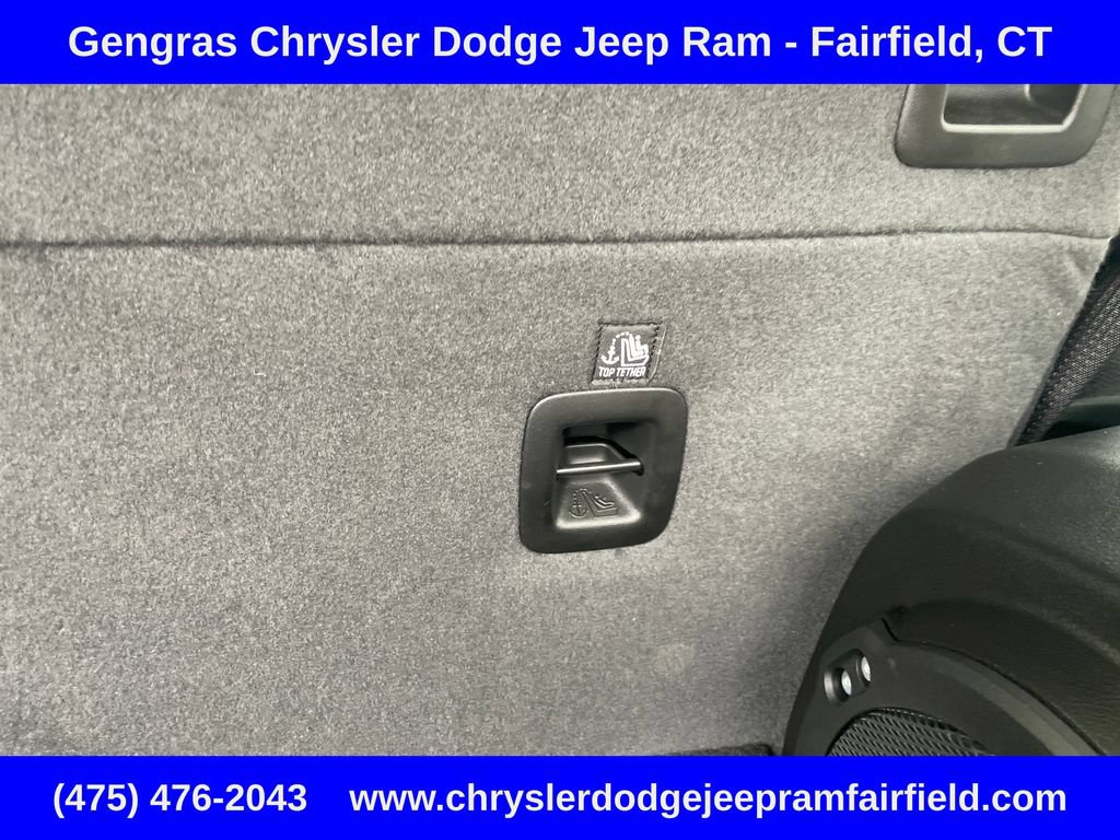 Certified 2025 Jeep Wrangler Unlimited Rubicon 4xe w/ Safety Group AWD/4WD image 36