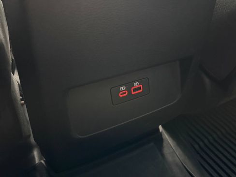 Used 2023 Nissan Frontier SV w/ Midnight Edition Package AWD/4WD image 24