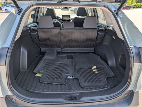Used 2022 Toyota RAV4 XLE w/ Convenience Package AWD/4WD image 12