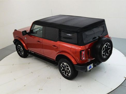 Used 2023 Ford Bronco Outer Banks image 15