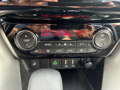 Used 2024 Mitsubishi Eclipse Cross SEL AWD/4WD image 19