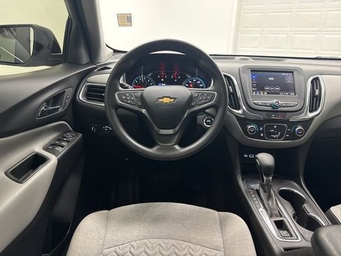 Used 2023 Chevrolet Equinox LS w/ LS Convenience Package image 21