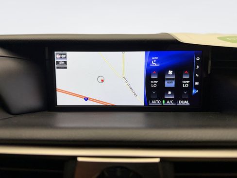 Used 2019 Lexus IS 300 F Sport w/ F Sport Package AWD/4WD image 15