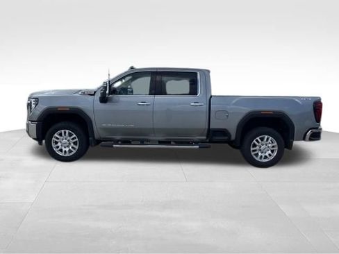 Used 2024 GMC Sierra 2500 SLT w/ Max Trailering Package AWD/4WD image 2