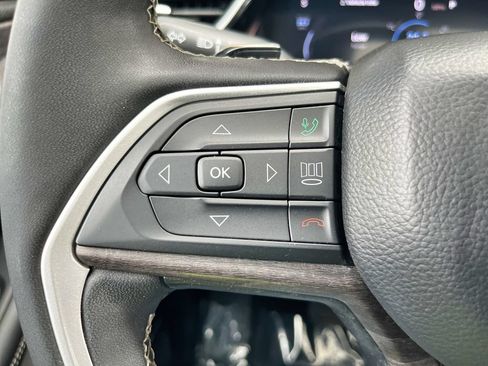 Used 2022 Jeep Grand Cherokee Limited 4xe AWD/4WD image 27