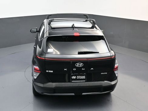 Certified 2024 Hyundai Kona SEL FWD image 17