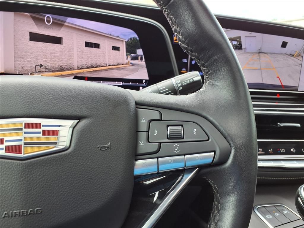 Used 2024 Cadillac Escalade Sport AWD/4WD image 28