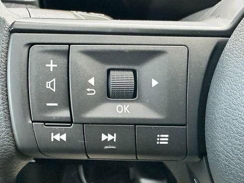 New 2026 Nissan Kicks SV image 11