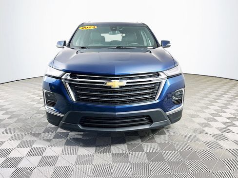 Used 2023 Chevrolet Traverse LT image 4