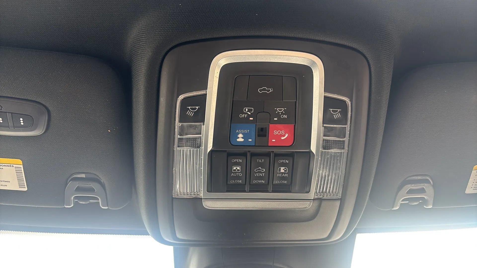 Used 2021 RAM 3500 Limited AWD/4WD image 30