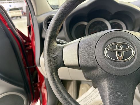 Used 2011 Toyota RAV4 2WD w/ Base L4 Extra Value Pkg image 14