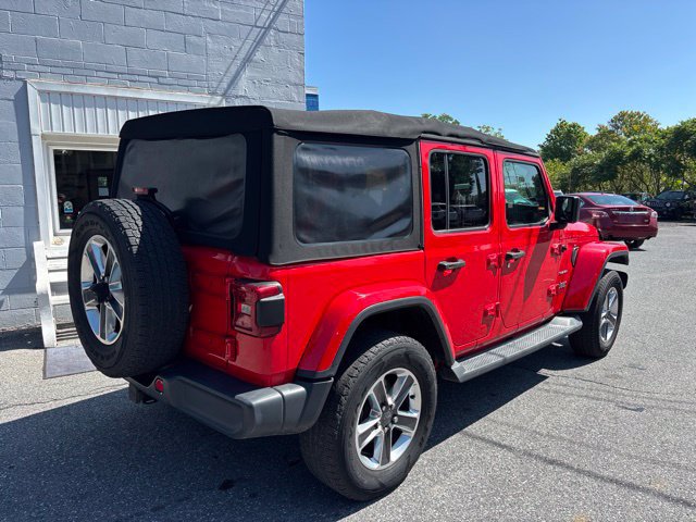 Used 2018 Jeep Wrangler Unlimited Sahara AWD/4WD image 6