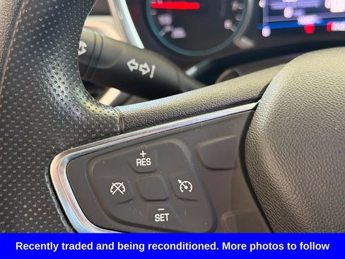 Used 2019 Chevrolet Equinox LT FWD image 23