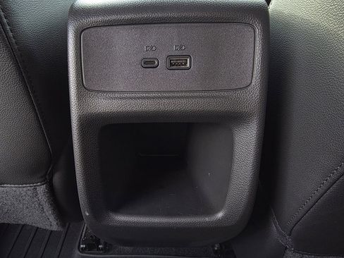 Used 2024 Buick Envista Preferred image 23