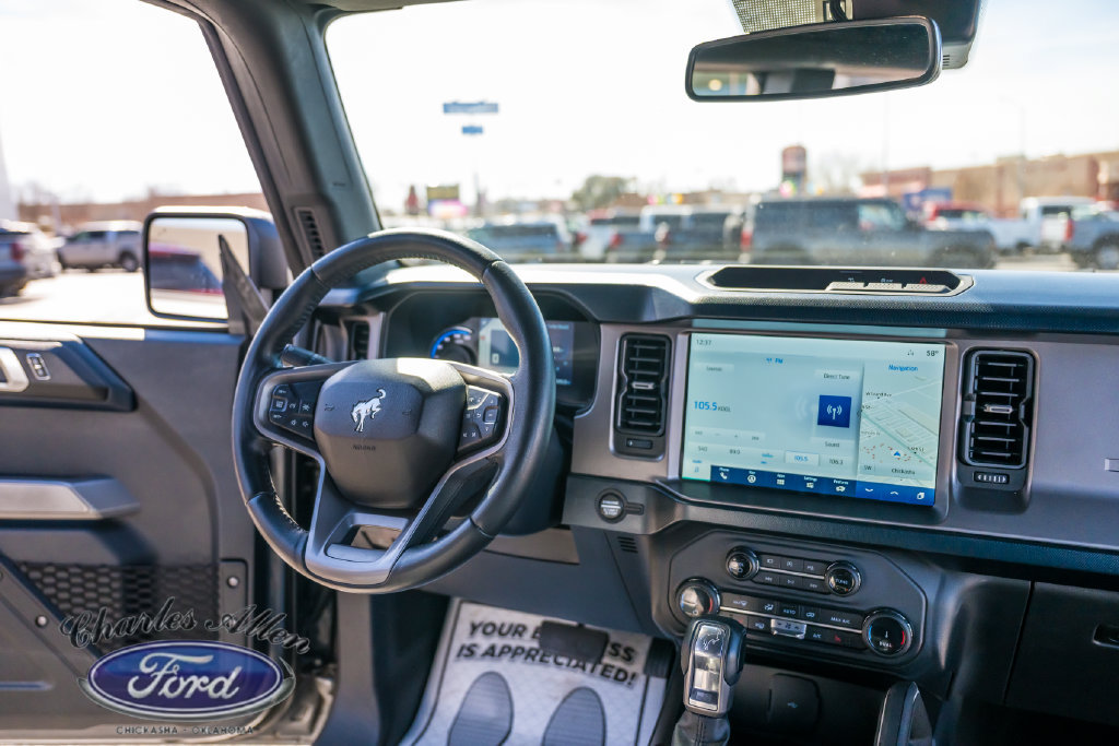 Used 2022 Ford Bronco Outer Banks AWD/4WD image 15