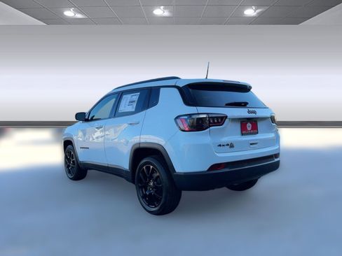 New 2026 Jeep Compass Latitude w/ Quick Order Package 29K image 3