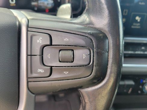 Used 2022 GMC Sierra 1500 SLT RWD image 18