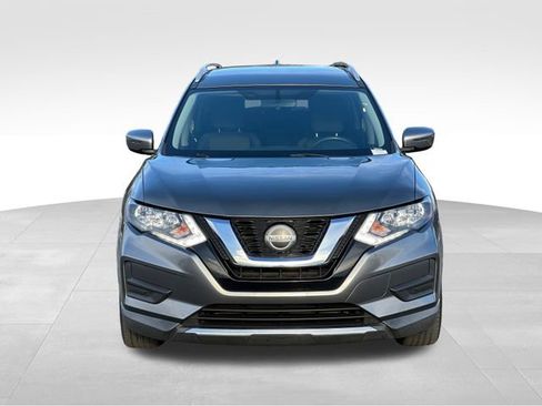 Used 2018 Nissan Rogue SV image 8