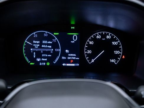 Used 2024 Honda CR-V Sport Touring image 22